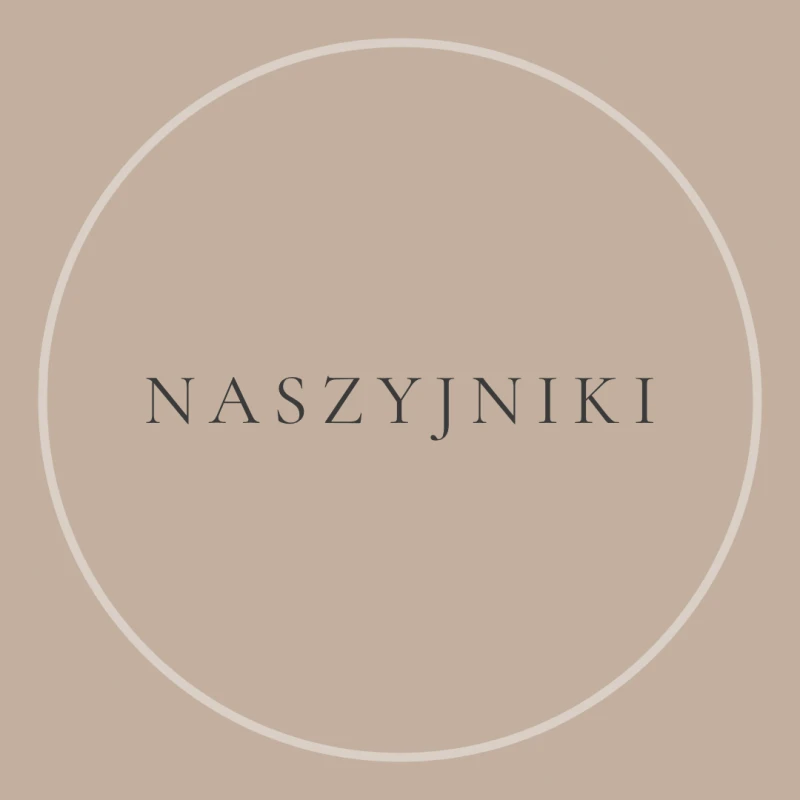 Naszyjniki marki Theia de la Tierra